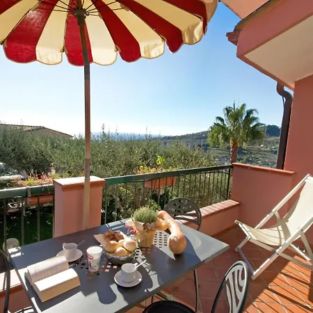 Locazione Turistica Lavanda Apartmán *